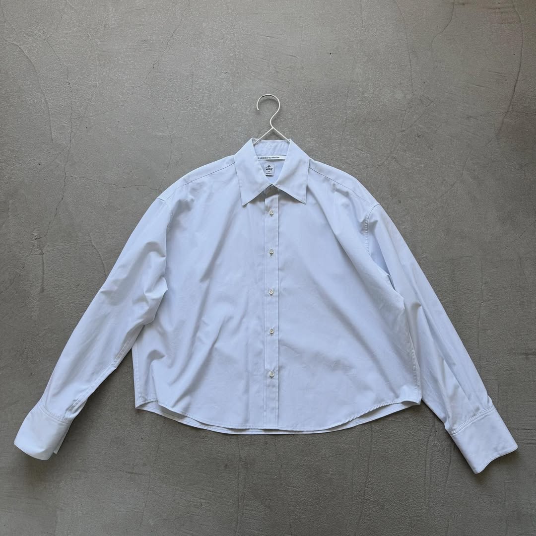 TENNE HANDCRAFTED MODERN レギュラーカラーシャツ