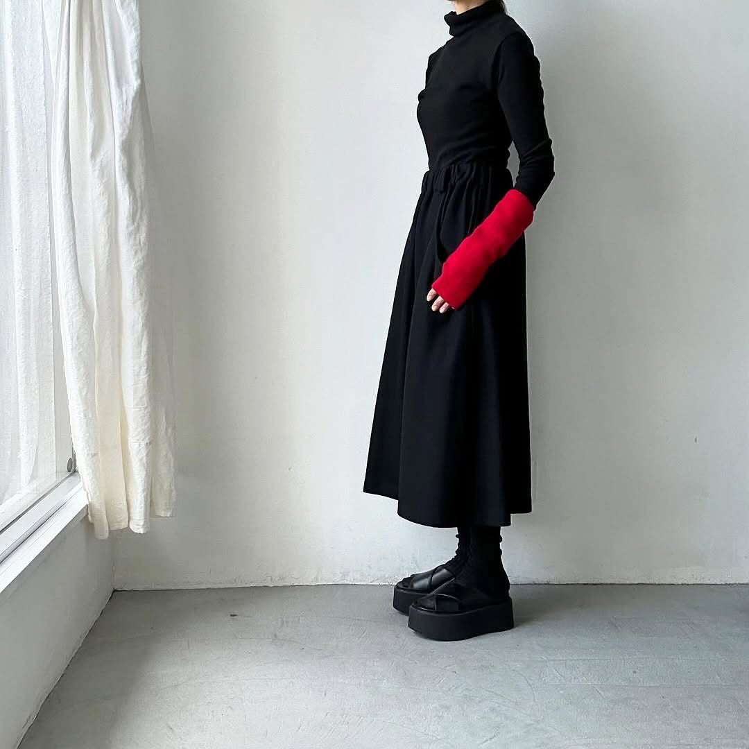 Kopka ウールアームウォーマー　レッド