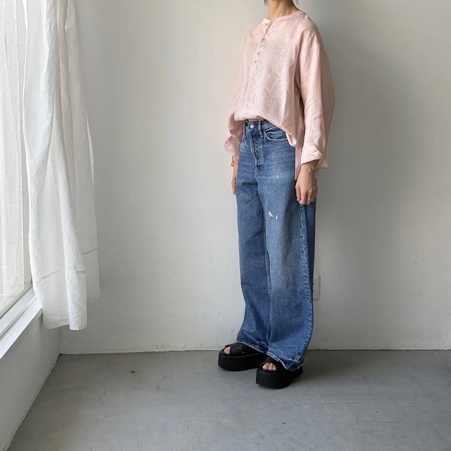 atelier naruse  リネンスモックブラウス　ペールピンク