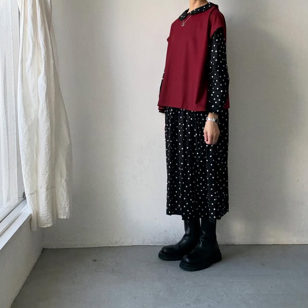 Linenya  ウール混ベスト　レッド