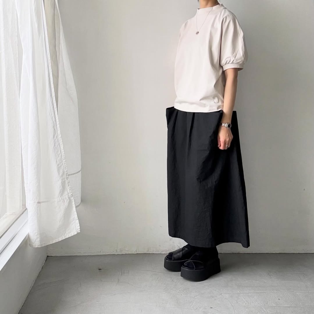 MAGALI コットン天竺ギャザースリーブカットソー　オートミール