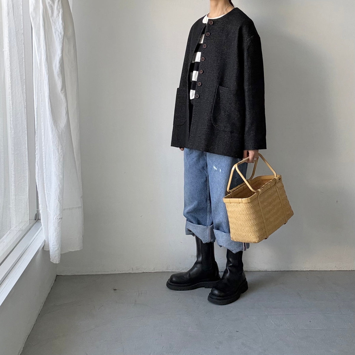 MAGALI  ウールリネンヘリンボンミディアムジャケット　ブラック