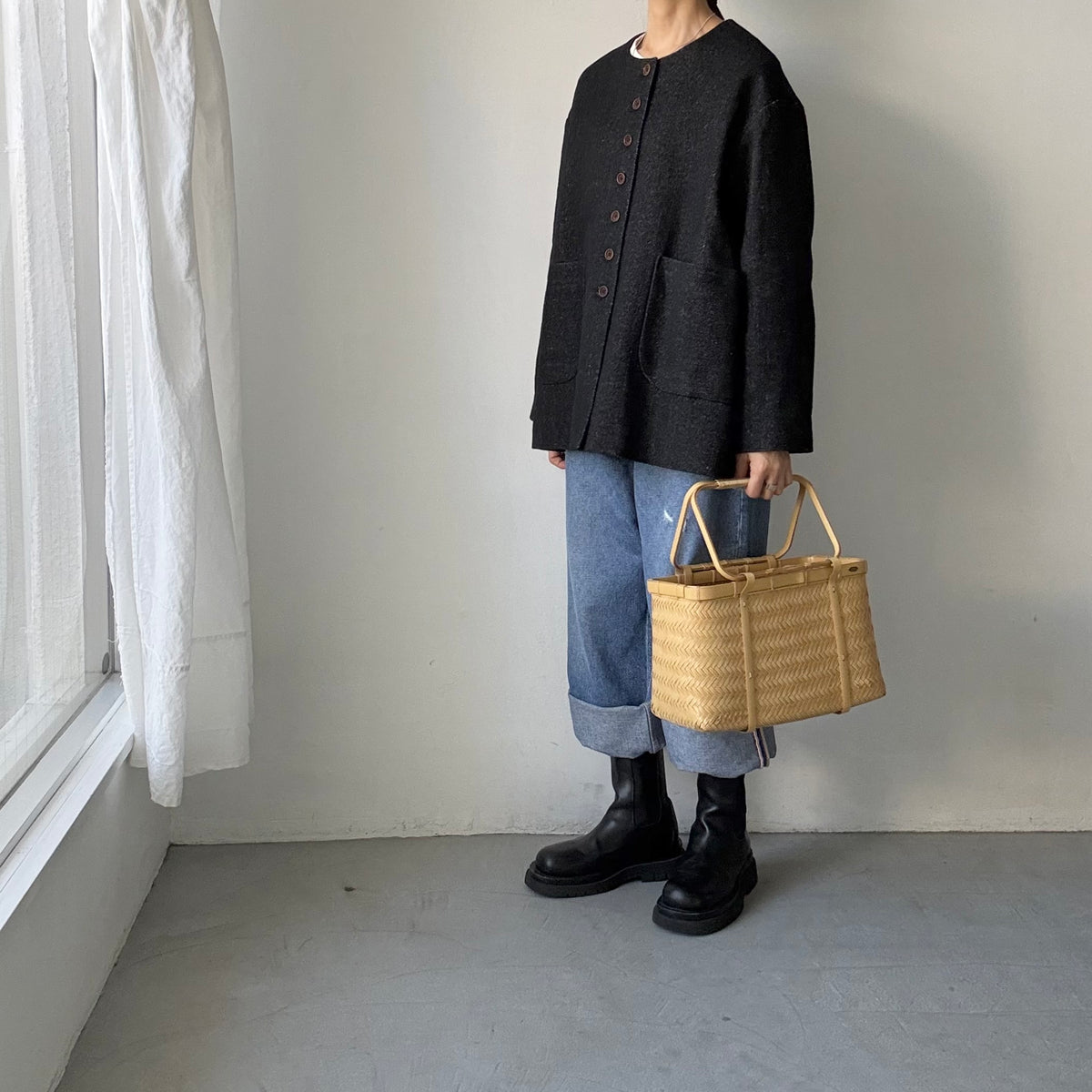 MAGALI  ウールリネンヘリンボンミディアムジャケット　ブラック
