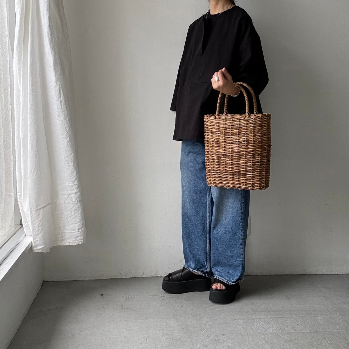 atelier d'antan Bouvetコットンプルオーバー　ブラック