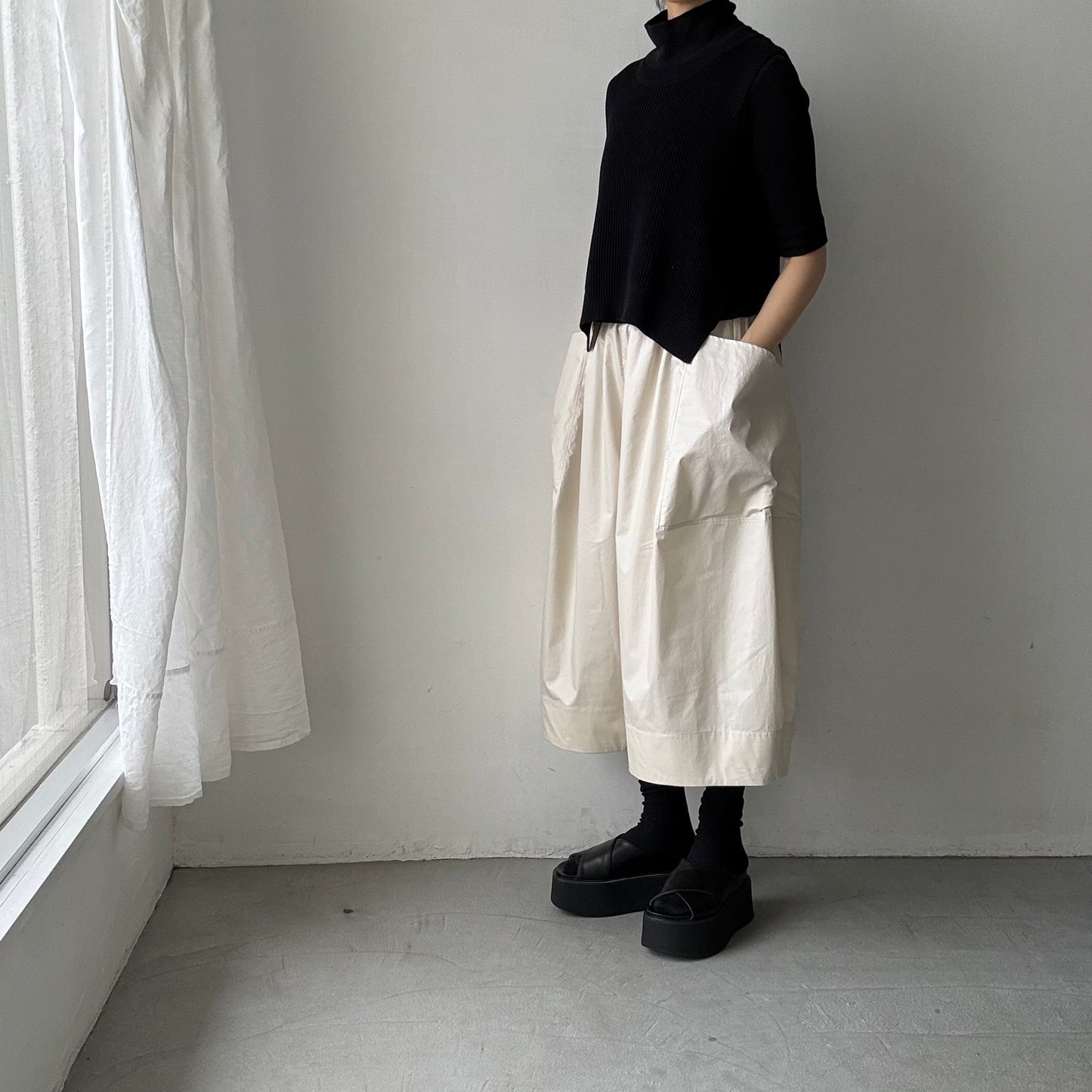 TENNE HANDCRAFTED MODERN ビッグポケットキュロット　ベージュ