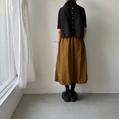R&D.M.Co 　シュリンクコットンガーメントダイポケットスカート　ブラウン