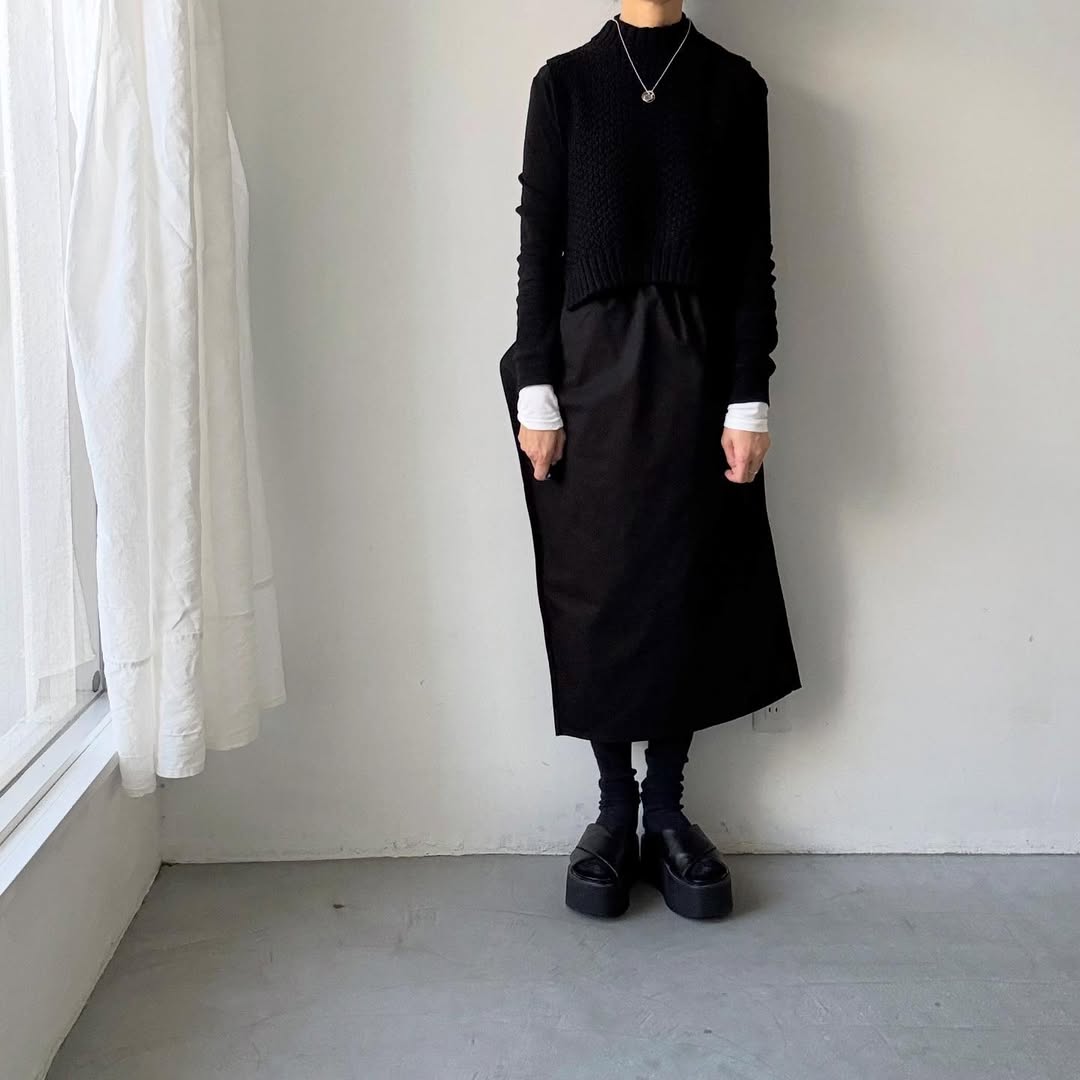 ゴーシュ  オーガニックダックコットンアシンメトリースカート　