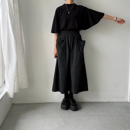 🟡週末入荷分予約受付中🟡as it is　フレアスリーブコットンニット　ブラック