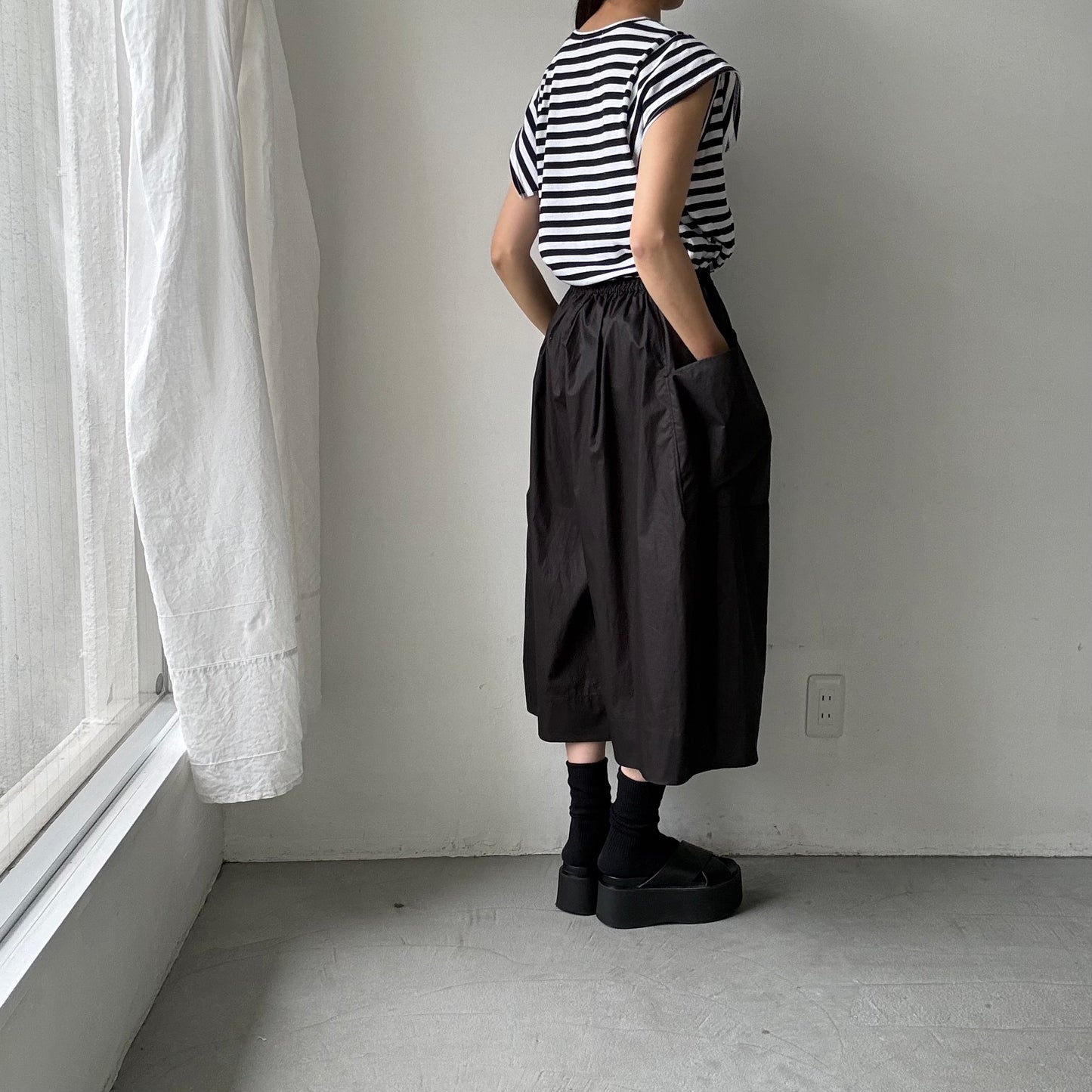TENNE HANDCRAFTED MODERN ビッグポケットキュロット　ブラック