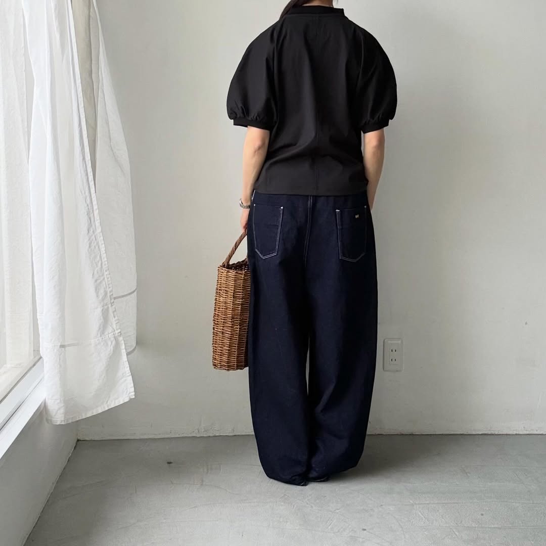 MAGALI コットン天竺ギャザースリーブカットソー　ブラック