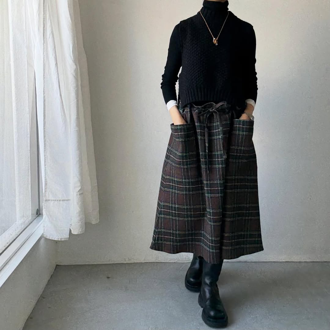 R&D.M.Co ウールタータンチェックストリングスカート
