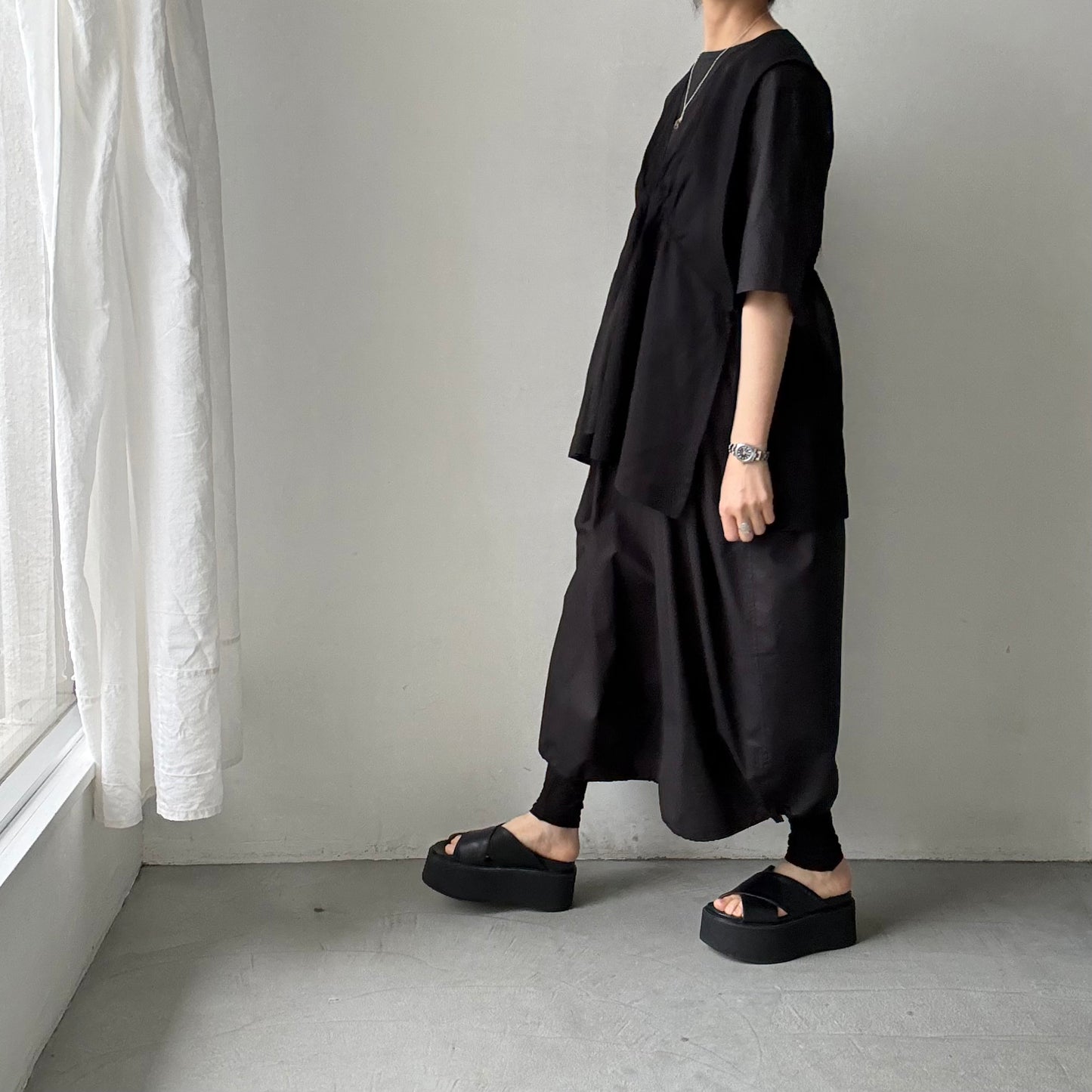 TENNE HANDCRAFTED MODERN バルーンドレス　ブラック