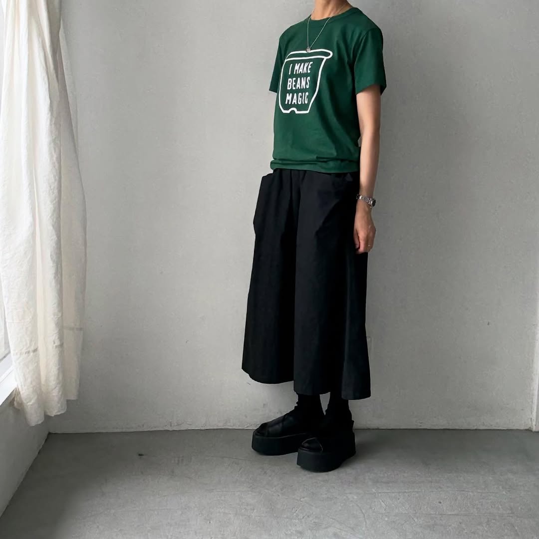 R&D.M.Co ビーンズマジック半袖Tシャツ