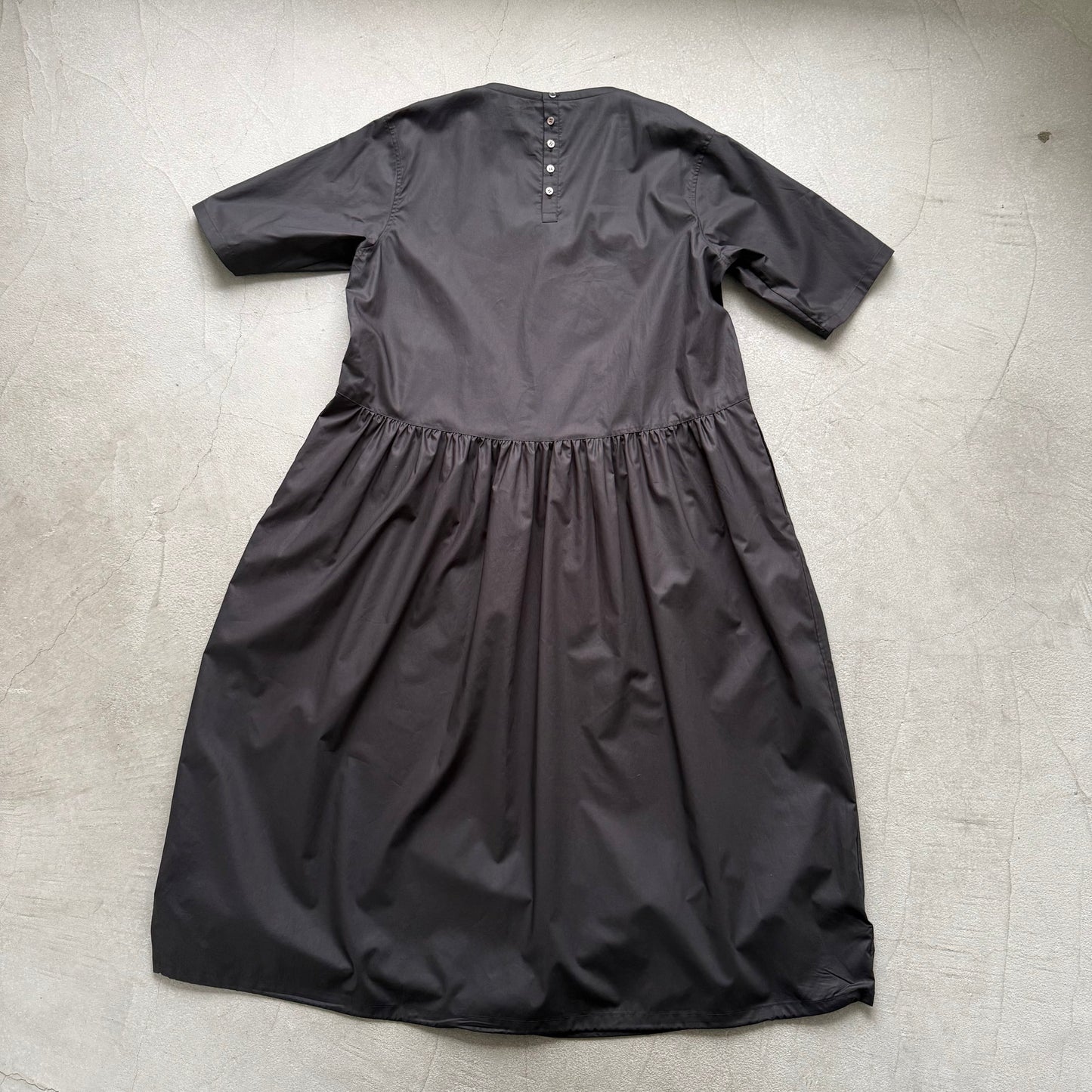 TENNE HANDCRAFTED MODERN バルーンドレス　ブラック