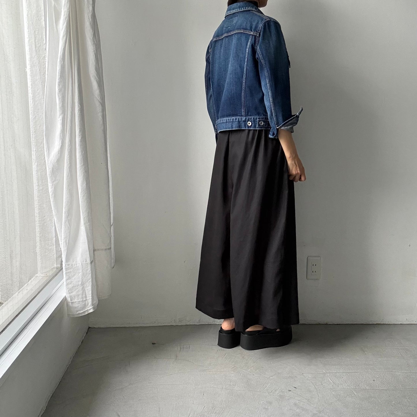 dui jujudhau ワイドワイドパンツ