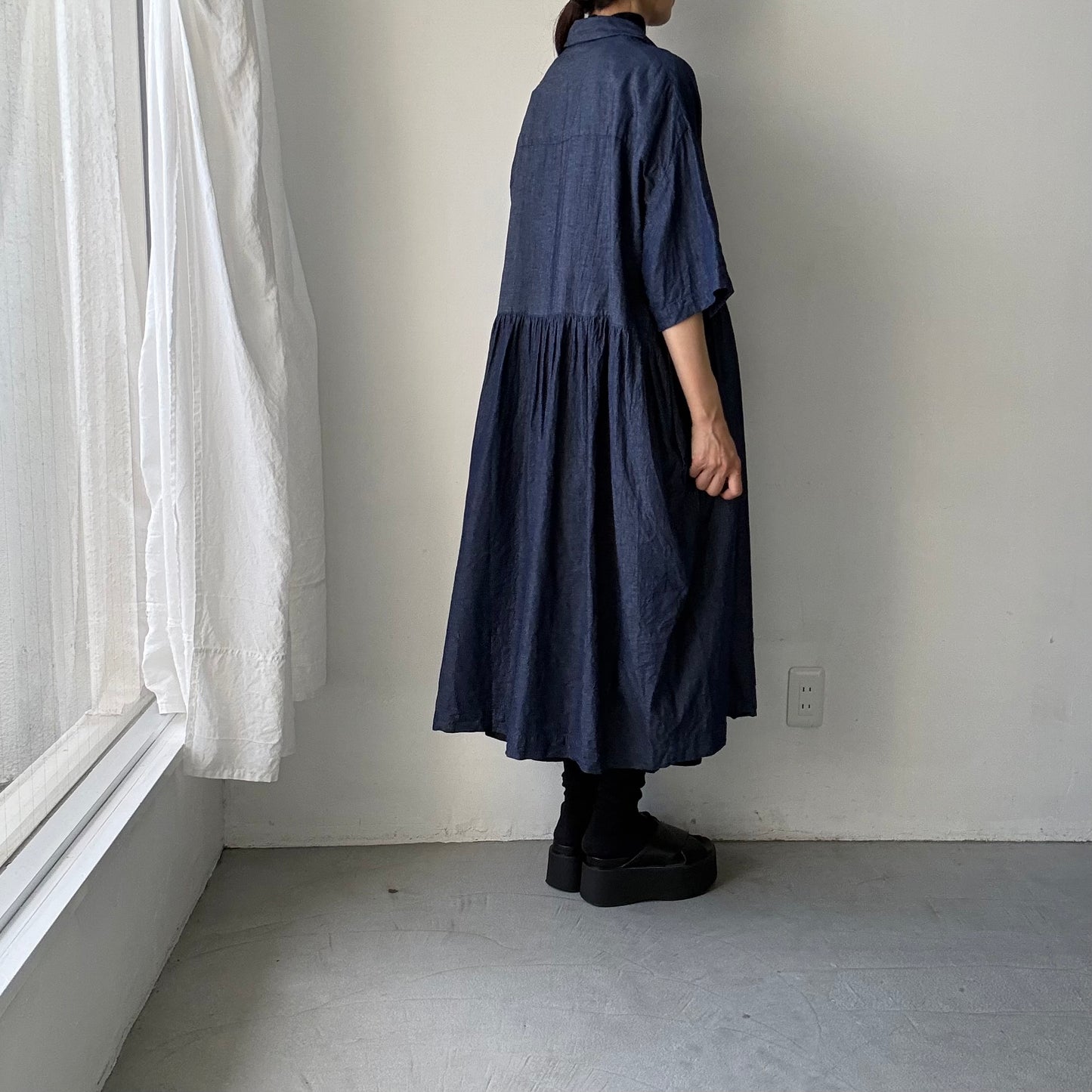 jujudhau  デニムハーフスリーブドレス