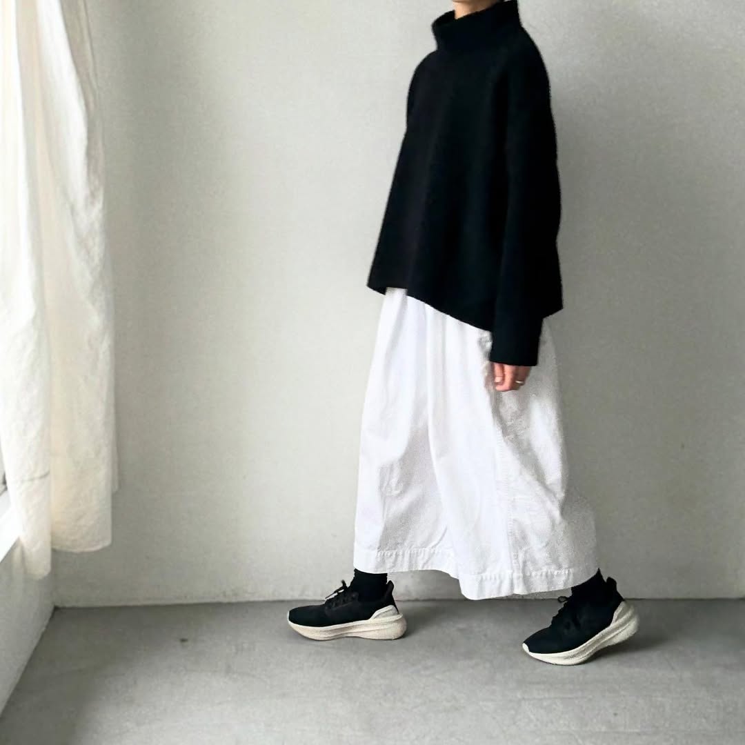 dui jujudhau  ハイネックプルオーバー