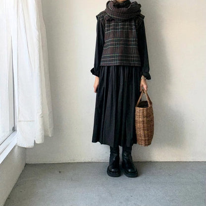 R&D.M.Co  ウール タータンチェックボタンビブ