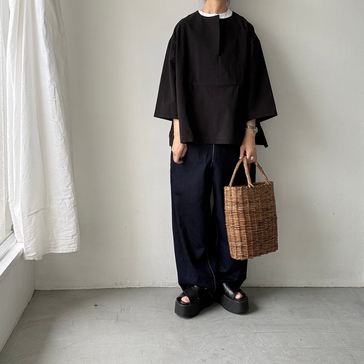 atelier d'antan Bouvetコットンプルオーバー　ブラック