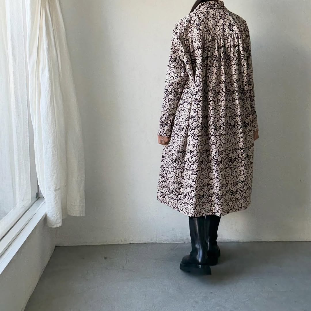 R&D.M.Co  ワイルドベリーヨークギャザーコート