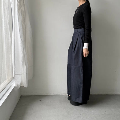 TENNE HANDCRAFTED MODERN デニムドカンパンツ