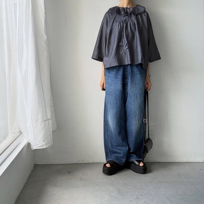 MAGALI コットンシルクブレイドフリルカラーブラウス　グレー