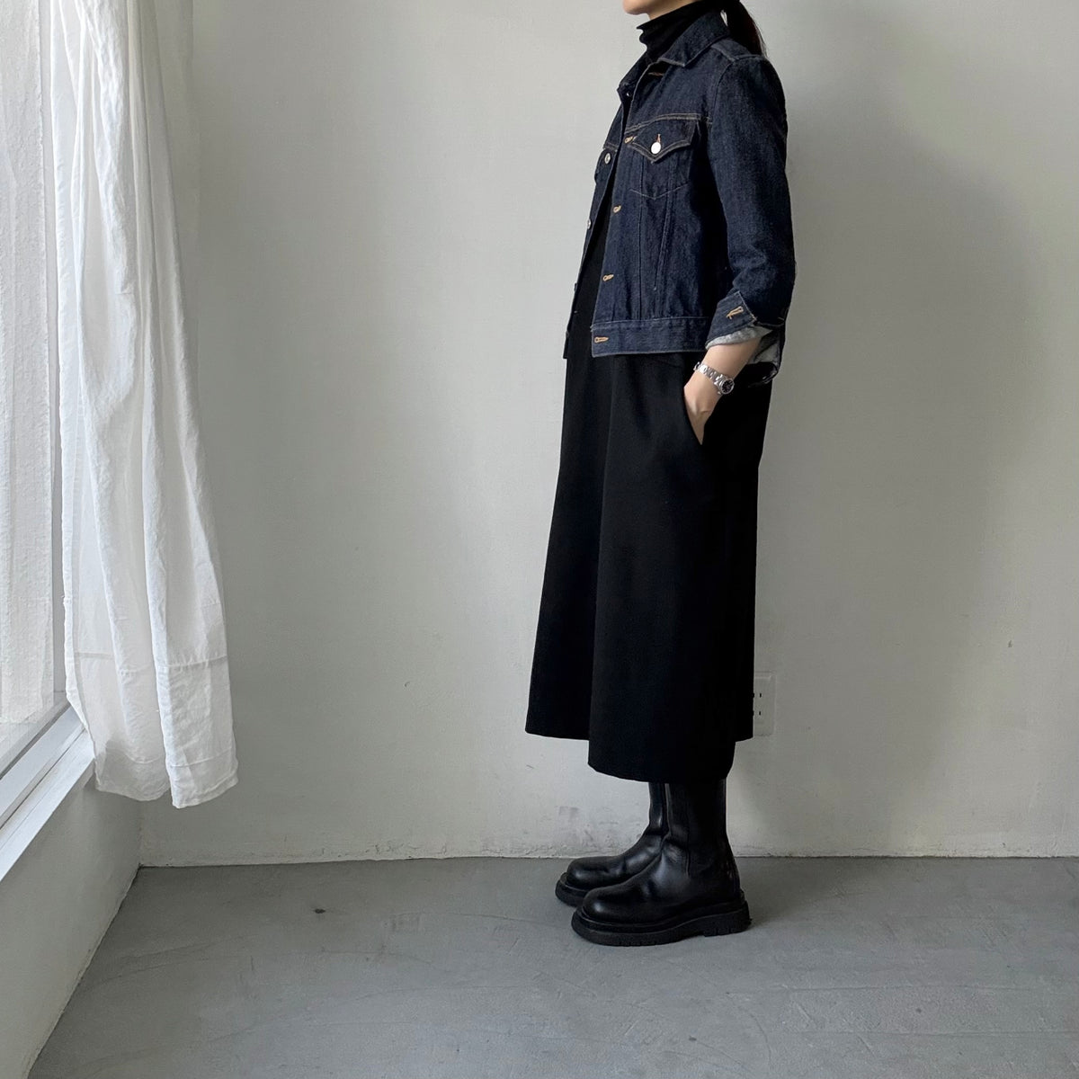 atelier naruse　コットンウールヘリンボンジャンパースカート