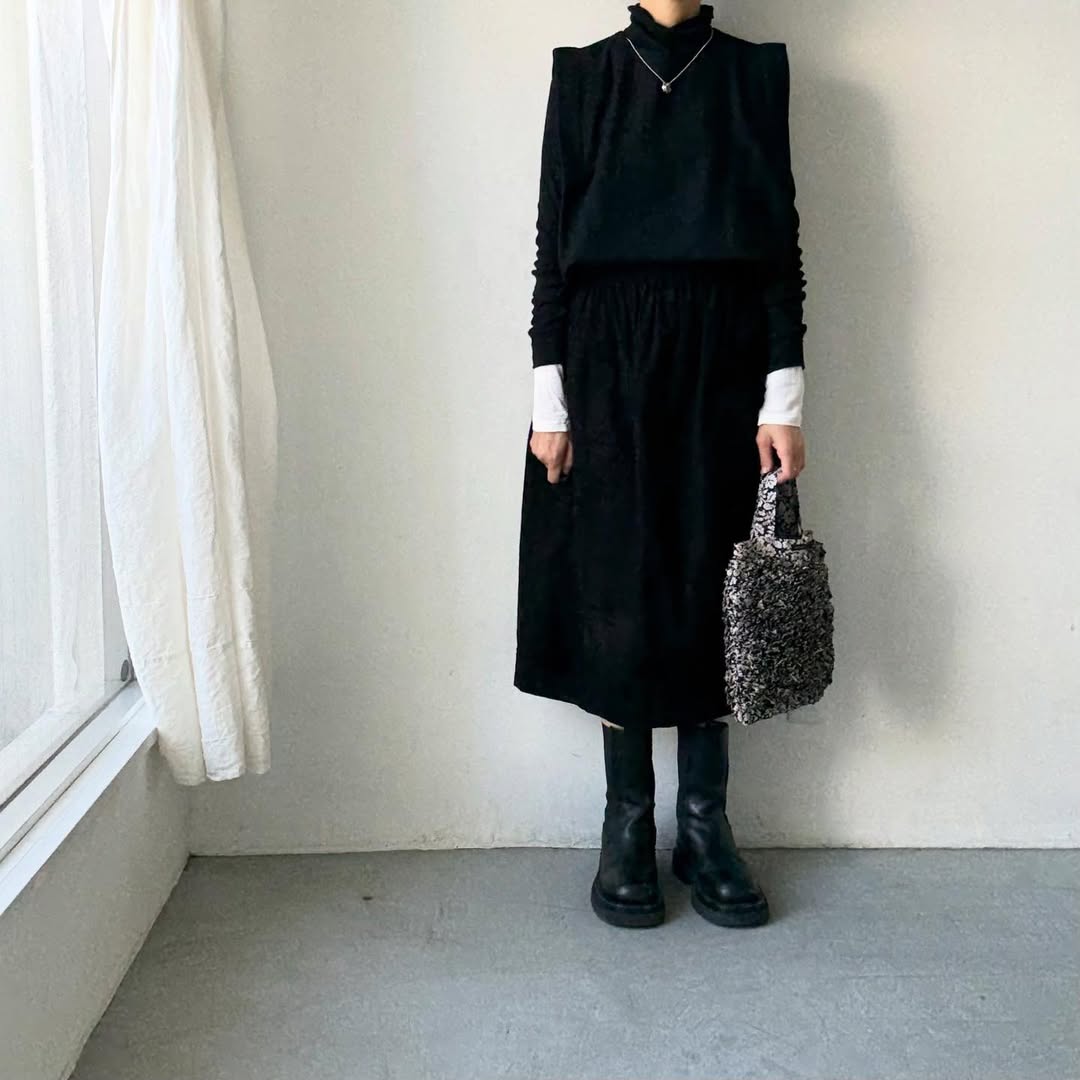 R&D.M.Co  ワイルドベリーリネンフリルトートバッグ