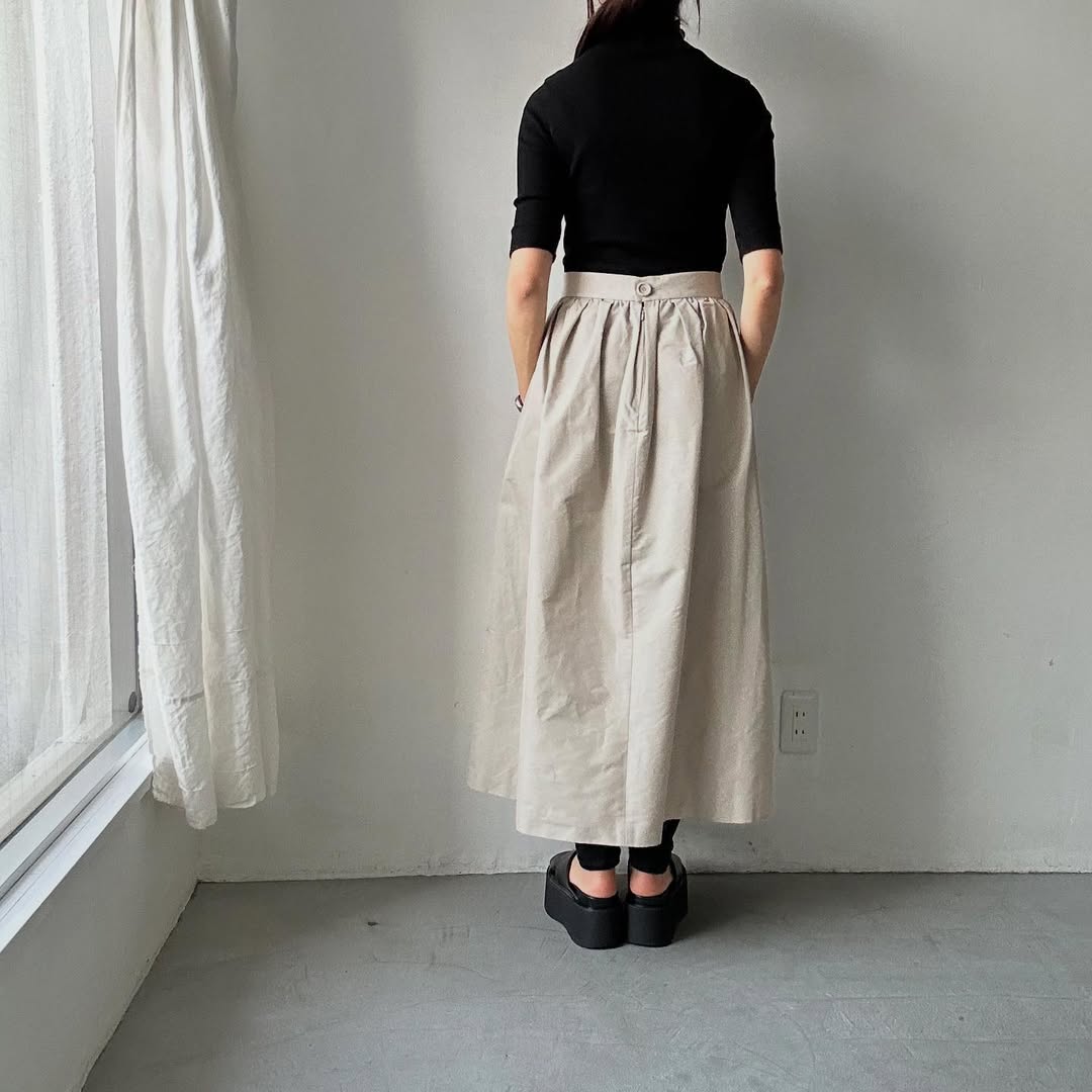 saqui  タフタギャザーロングスカート