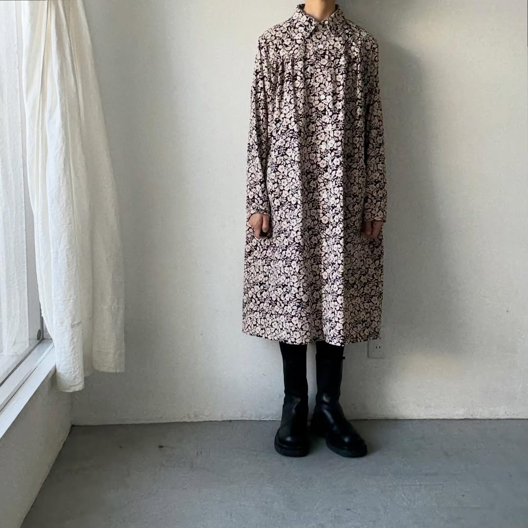 R&D.M.Co  ワイルドベリーヨークギャザーコート