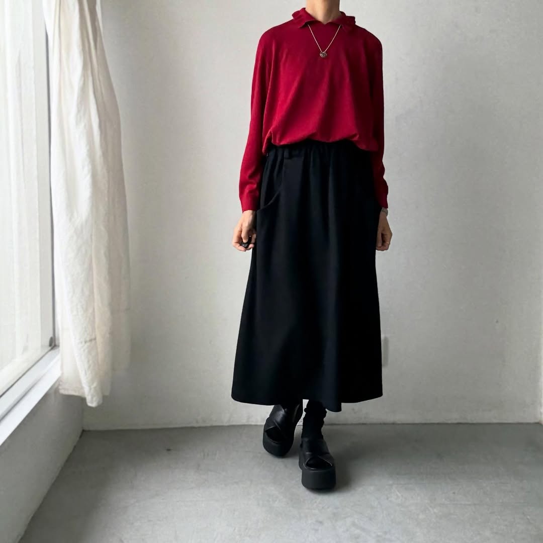 cion  ウールフリルカラーポロニット　レッド