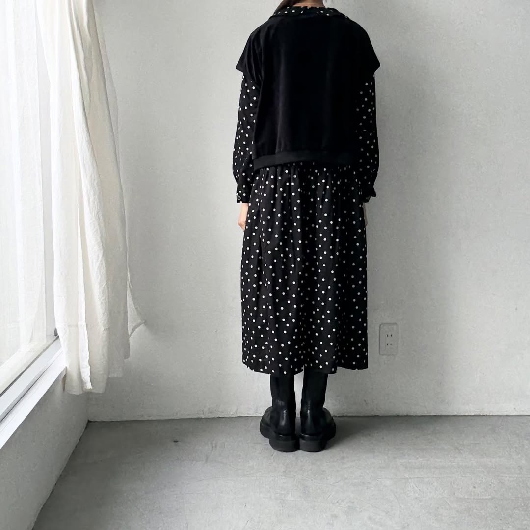 Linenya  ベロアベスト