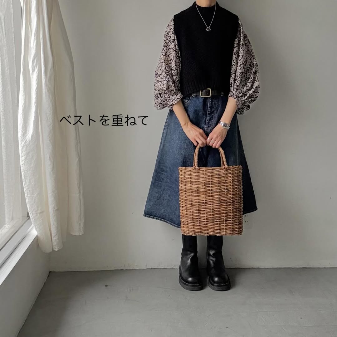 R&D.M.Co ワイルドベリーリネンギャザースモック　ブラック×フラックス
