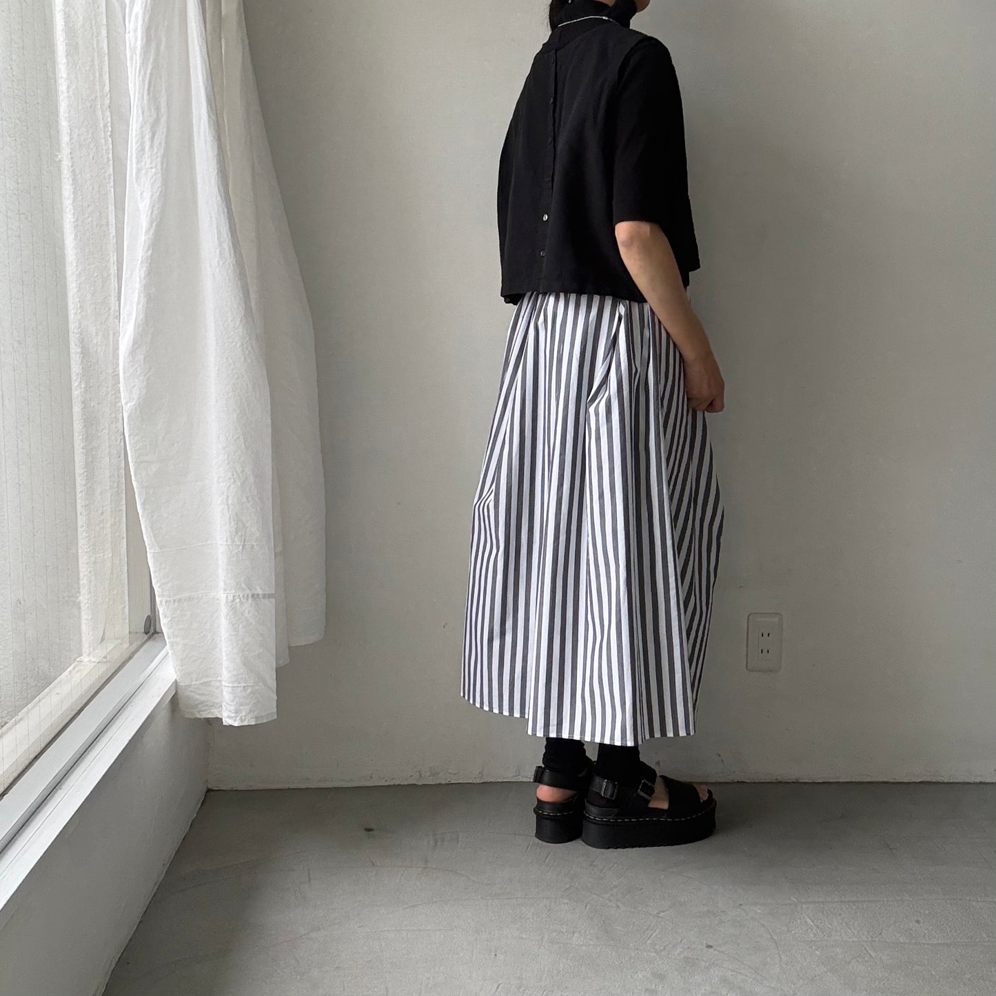 ayanoguchiaya　ストライプタックワイドスカート(blanc別注)