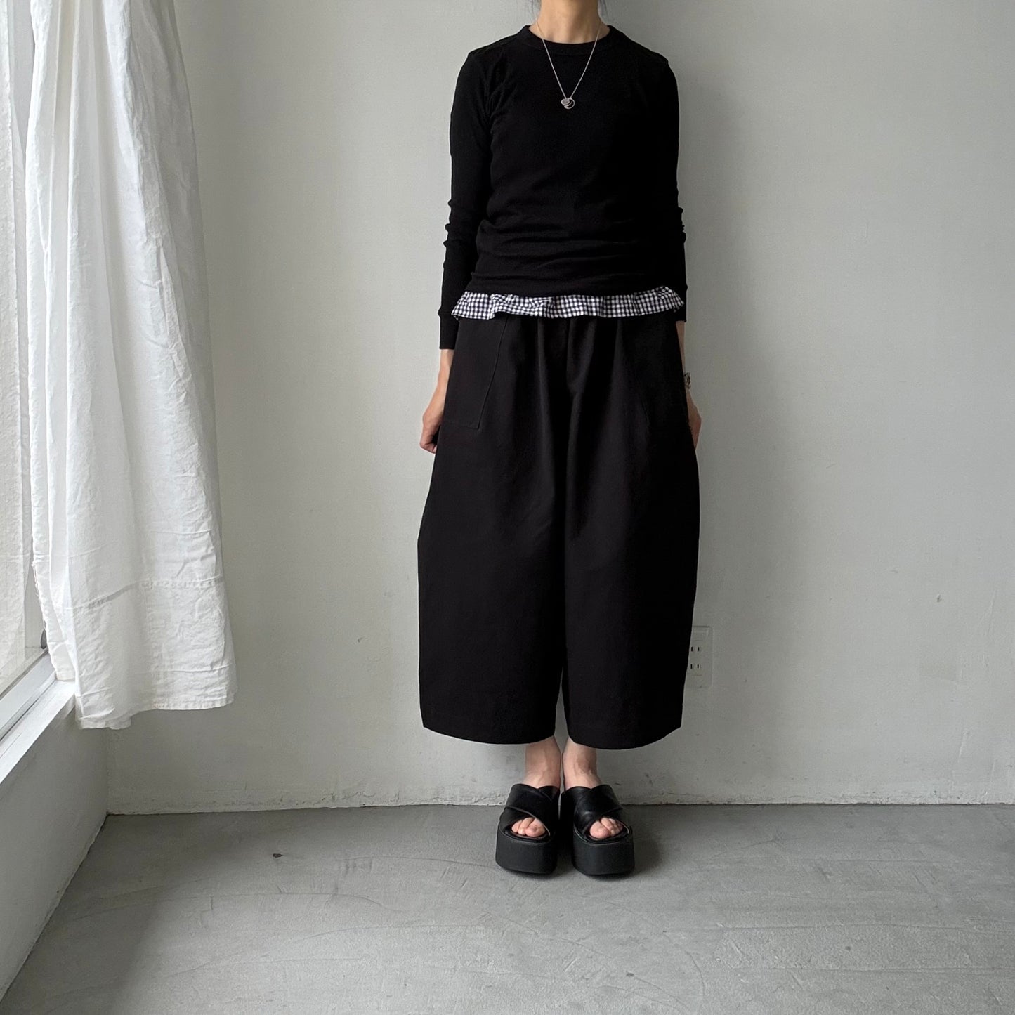 atelier d'antan Perriereコットンワイドパンツ　ブラックsize1