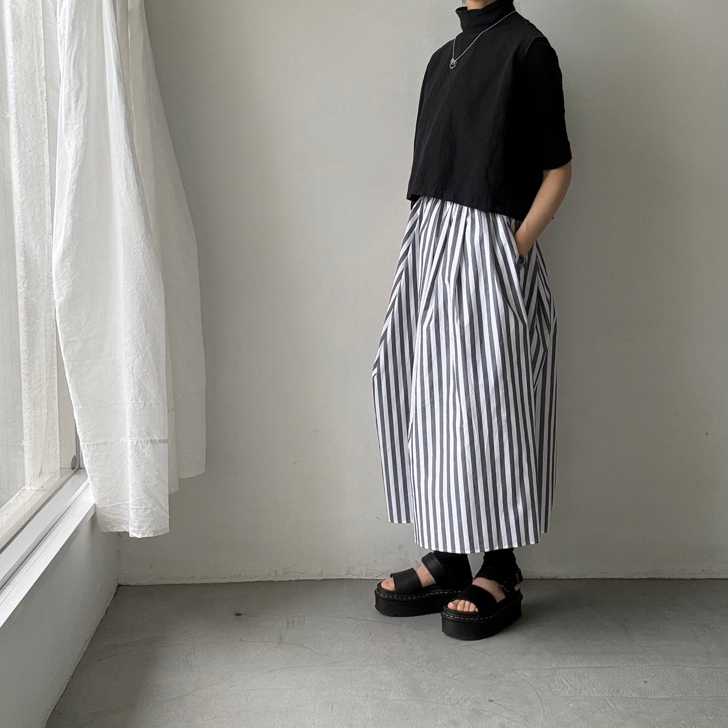 ayanoguchiaya　ストライプタックワイドスカート(blanc別注)