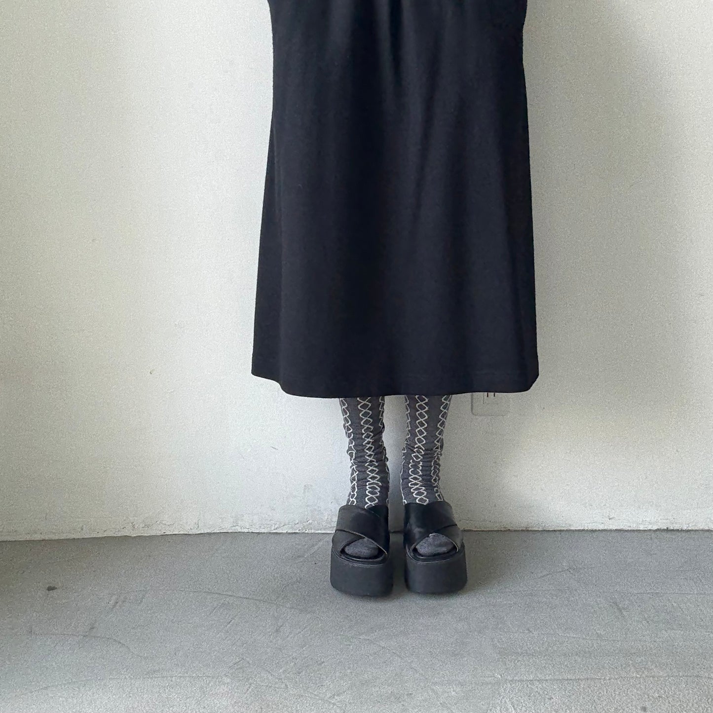 atelier naruse ウールループハイソックス