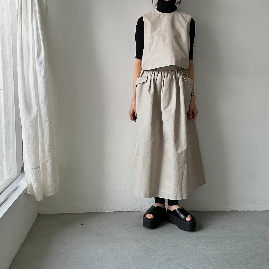 saqui  タフタクロップドトップ