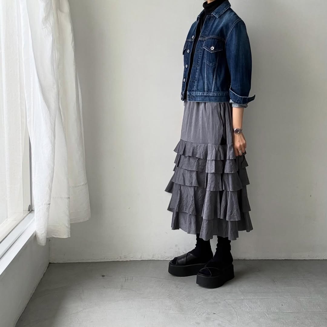 MAGALI コットンシルクブレイドティアードスカート　グレー