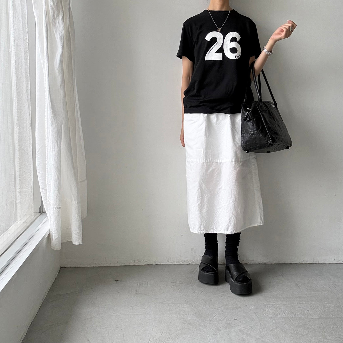 OLDMANS TAILOR   ブラシストロークプリント半袖Tシャツ　ブラック