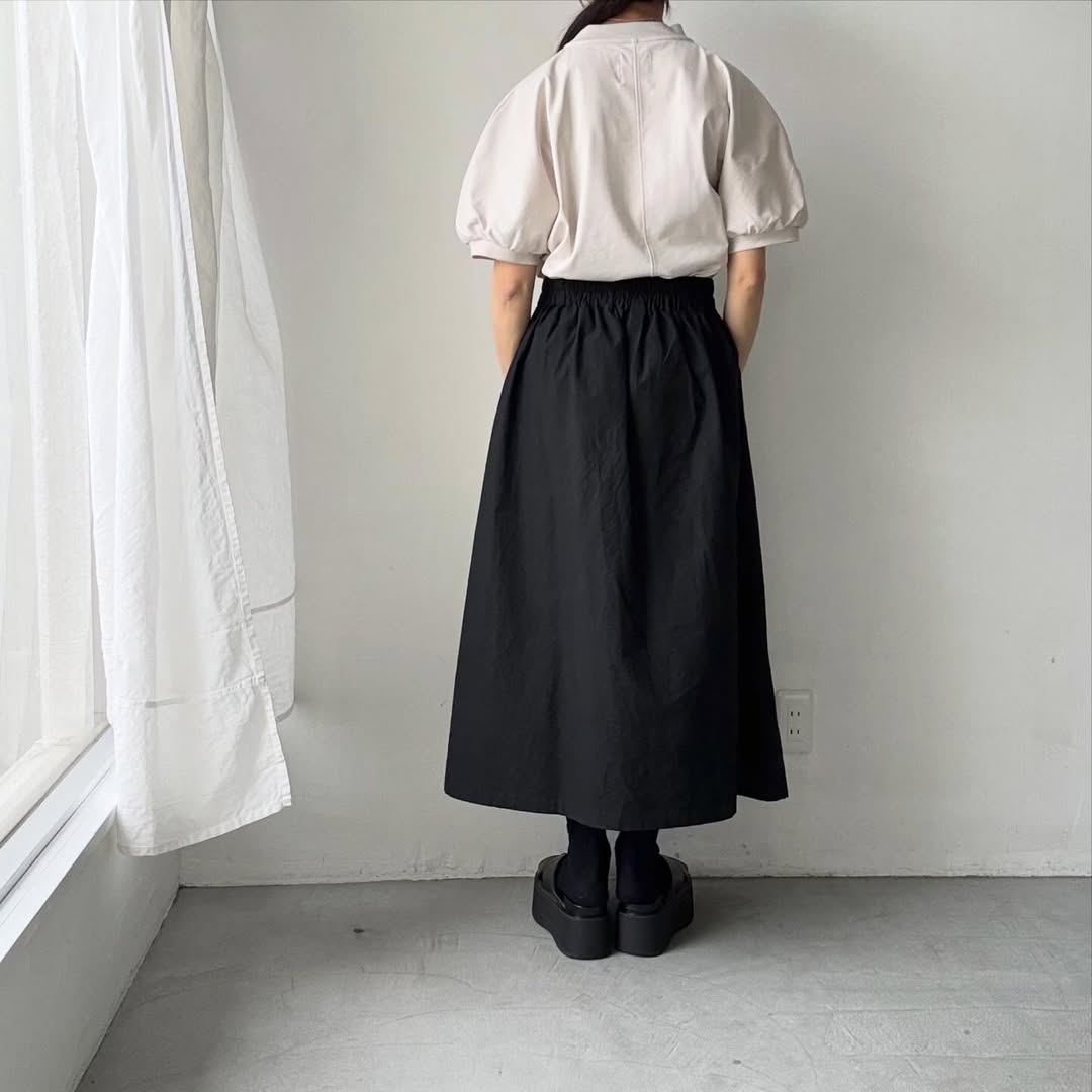 MAGALI コットン天竺ギャザースリーブカットソー　オートミール