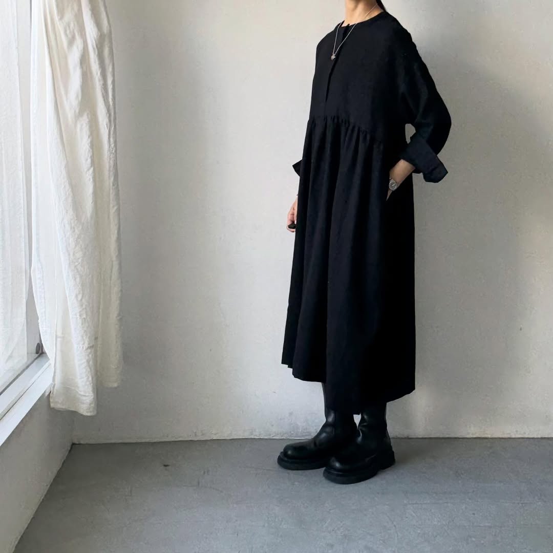 dui jujudhau  フライフロントドレス