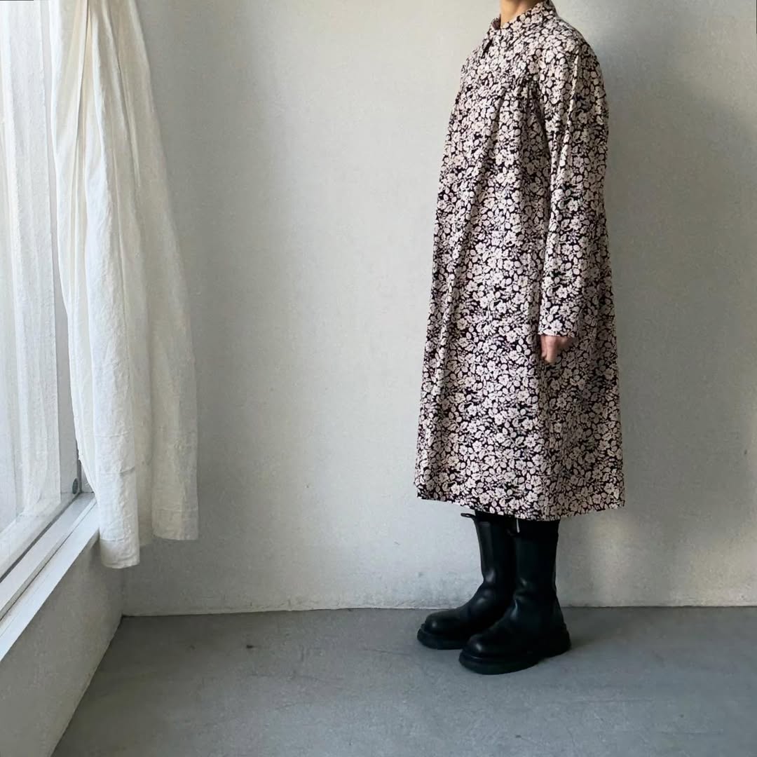 R&D.M.Co  ワイルドベリーヨークギャザーコート
