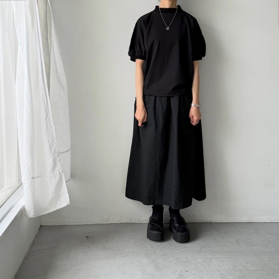 MAGALI コットン天竺ギャザースリーブカットソー　ブラック