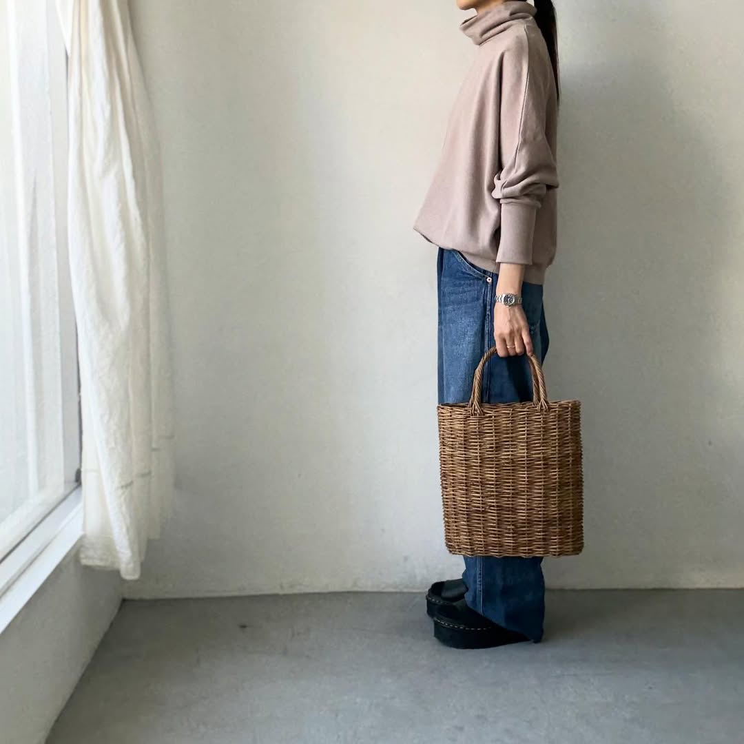 Linenya  コットンハイネックプルオーバー　ベージュ