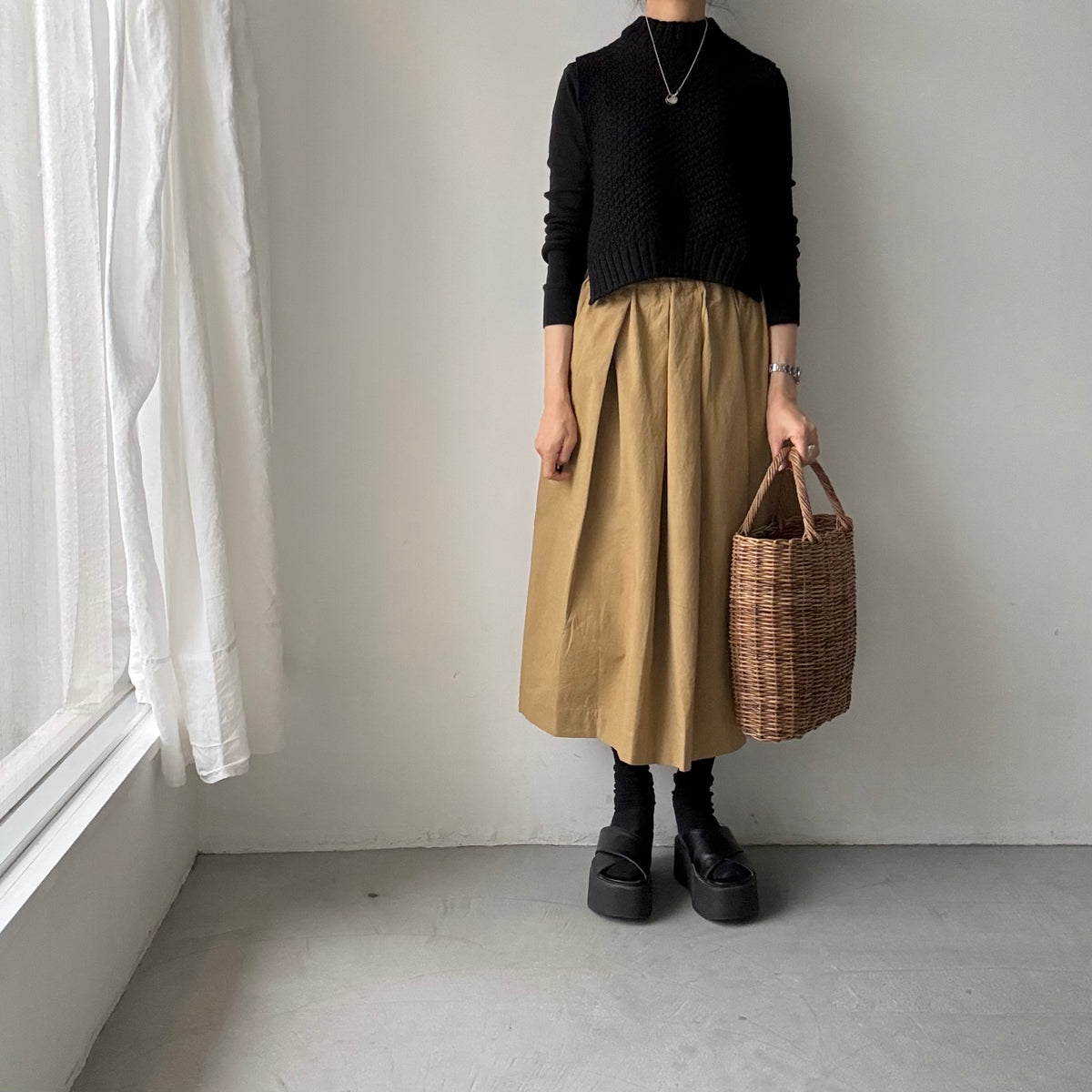 Linenya  コットンタックスカート　82センチ　ベージュ