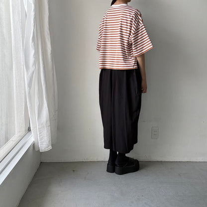 atelier naruse  コットンボーダー半袖カットソー　ブラウン