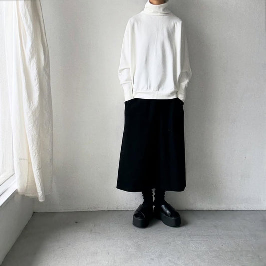 Linenya  コットンハイネックプルオーバー　ホワイト