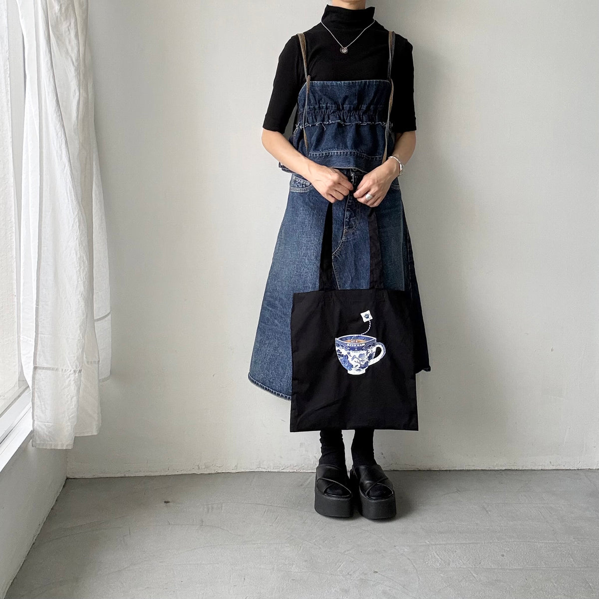 R&D.M.Co  BLUE WILLOWミルクティートートバッグ