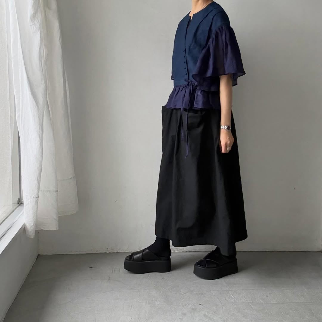 MAGALI インディゴリネンカシュクールブラウス　ネイビー